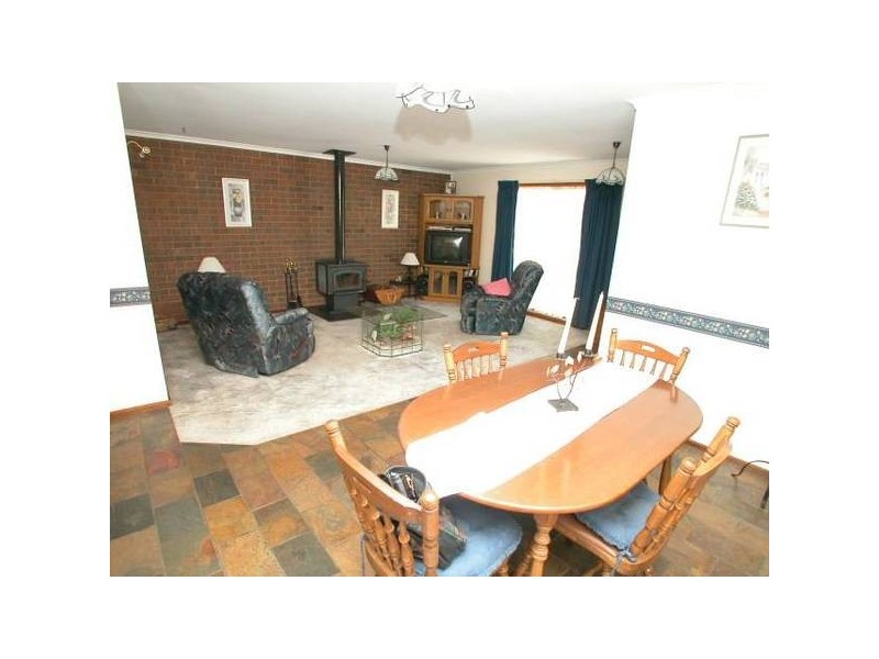 65 Kalina Avenue, Para Vista SA 5093