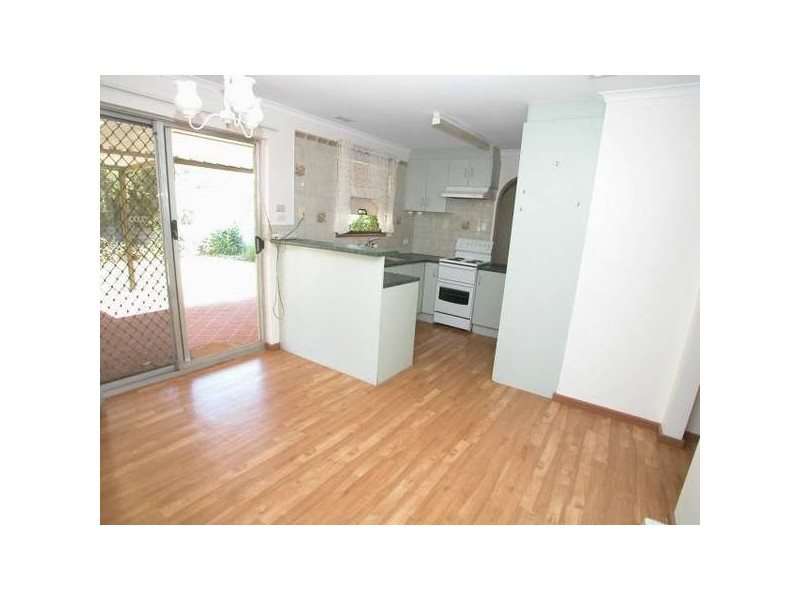 21 Niemeyer Crescent, St Agnes SA 5097