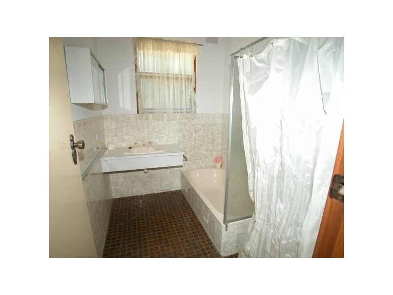 13 Victoria Drive, Modbury SA 5092