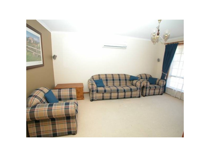 13 Royal Admiral Place, Surrey Downs SA 5126