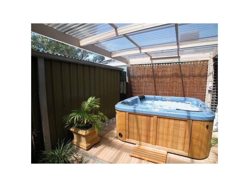 13 Royal Admiral Place, Surrey Downs SA 5126