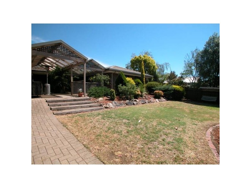 13 Royal Admiral Place, Surrey Downs SA 5126