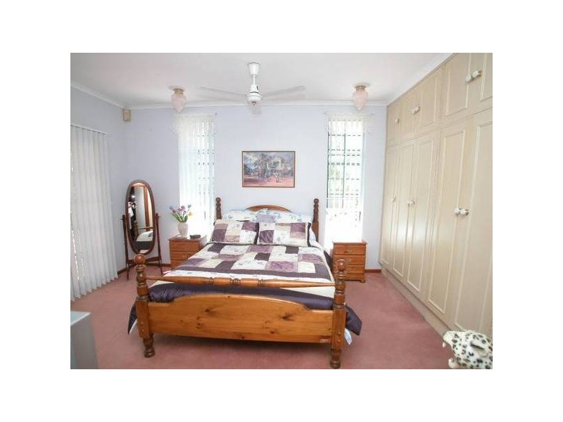 4 Kirk Street, Redwood Park SA 5097