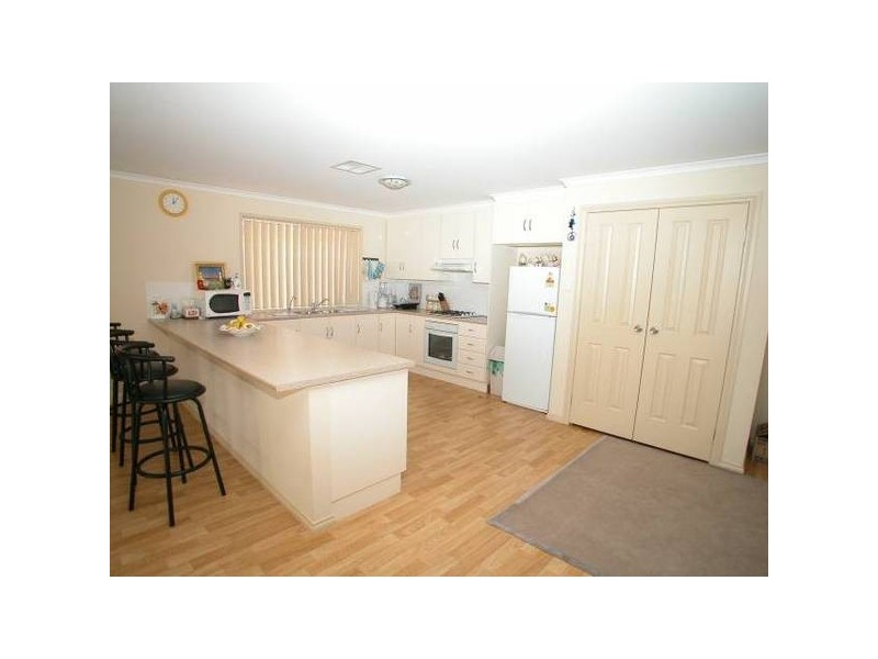 6 Brookfield Avenue, Burton SA 5110