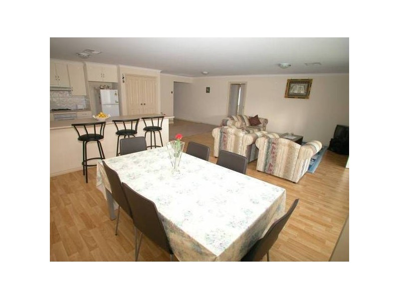 6 Brookfield Avenue, Burton SA 5110