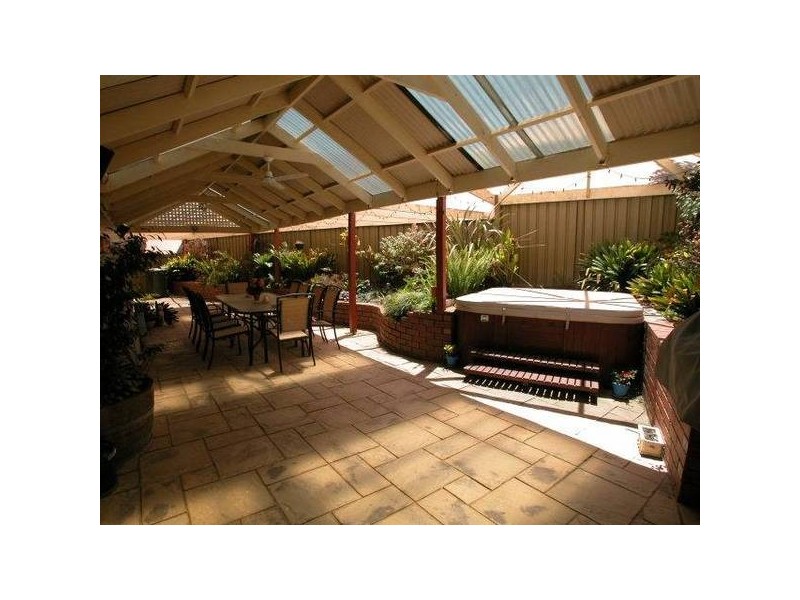 19 Aurora Circuit, Greenwith SA 5125