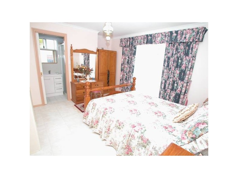 11 Gray Court, Greenwith SA 5125