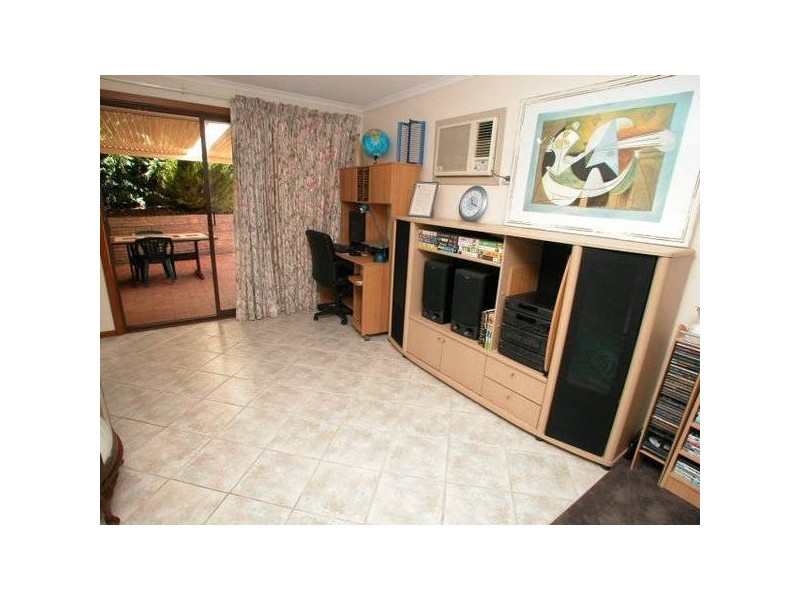 86 Kingfisher Drive, Modbury Heights SA 5092