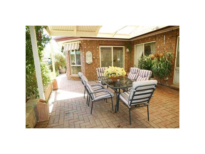 9 Laburnum Drive, Greenwith SA 5125