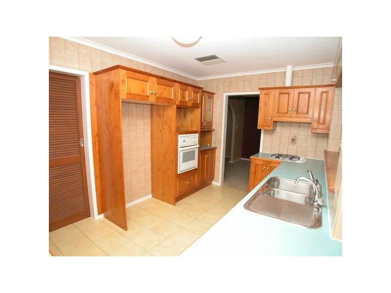 42 Greensview Drive, Banksia Park SA 5091