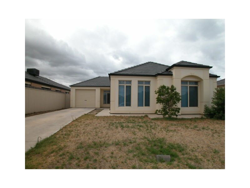 17 Kentia Drive, Para Hills West SA 5096