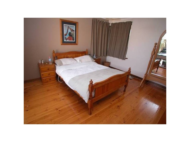 8 Dennis Grove, Vista SA 5091