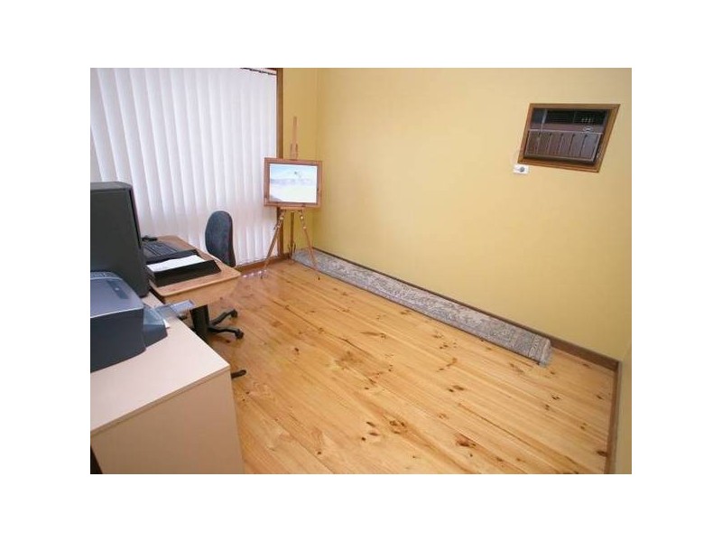 8 Dennis Grove, Vista SA 5091