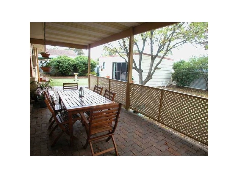 4 Niblick Street, Fairview Park SA 5126