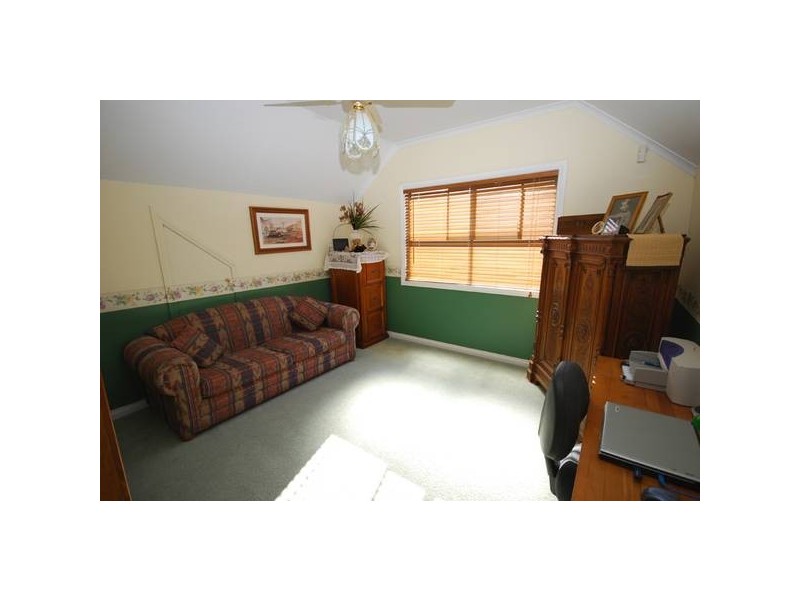 16 Orange Avenue, Golden Grove SA 5125