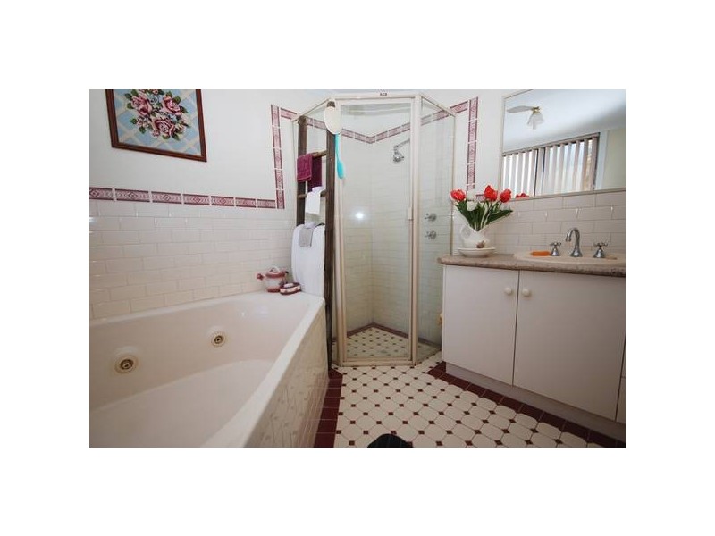 16 Orange Avenue, Golden Grove SA 5125