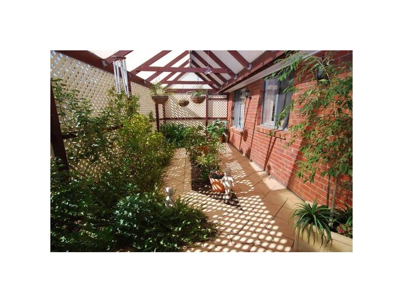 16 Orange Avenue, Golden Grove SA 5125