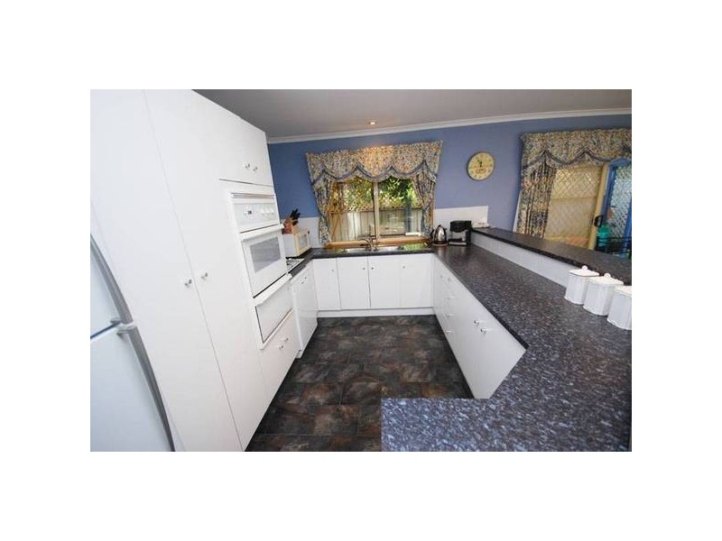 11 Aurora Circuit, Greenwith SA 5125