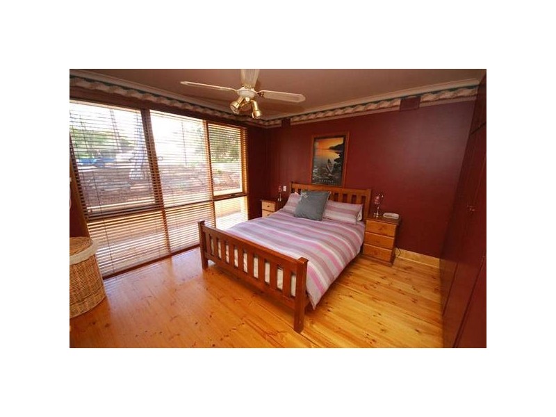 54 Amber Road, Hope Valley SA 5090