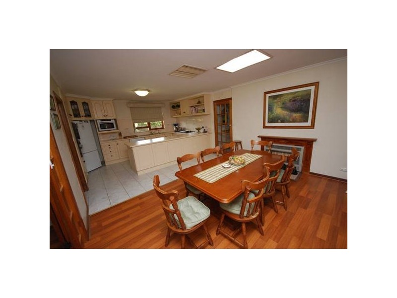 25 Von Nida Street, Fairview Park SA 5126