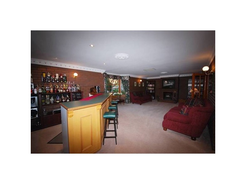 25 Von Nida Street, Fairview Park SA 5126