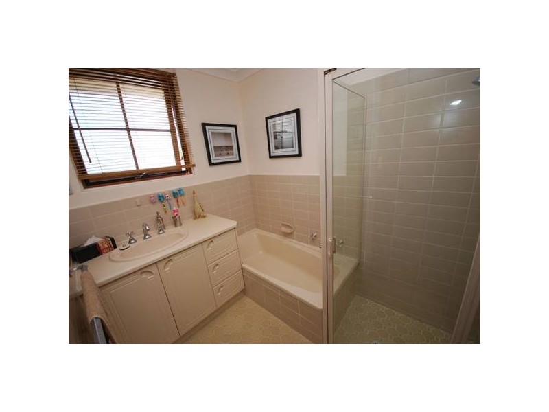 25 Von Nida Street, Fairview Park SA 5126