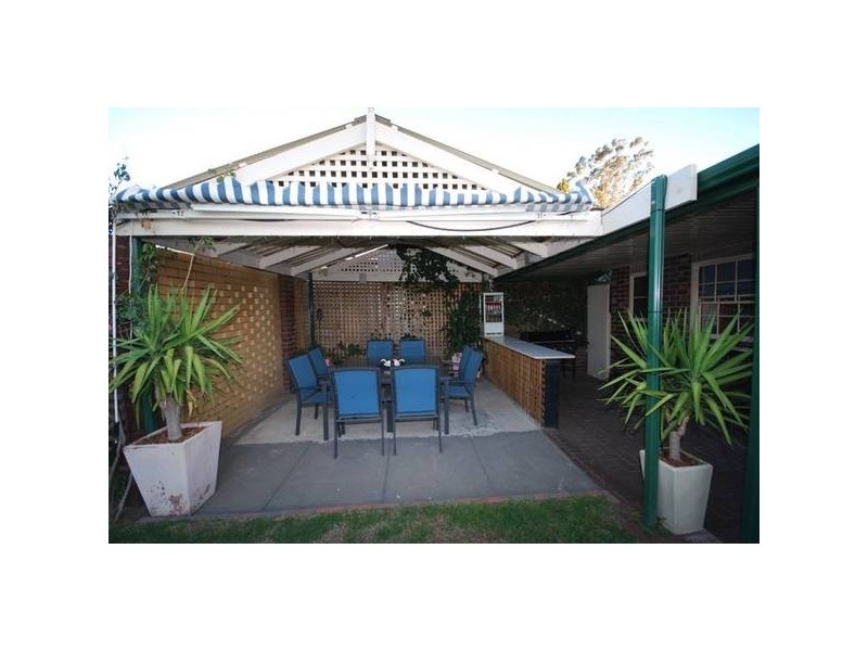 25 Von Nida Street, Fairview Park SA 5126