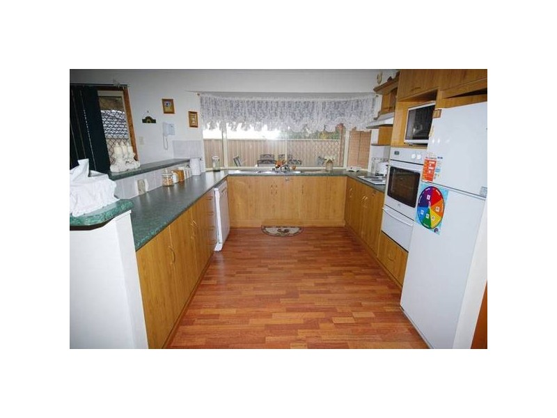 12A Lyle Street, Para Vista SA 5093