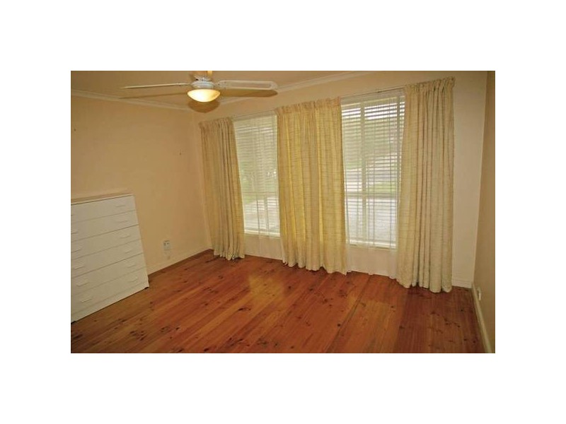 21 Dargie Avenue, Hope Valley SA 5090