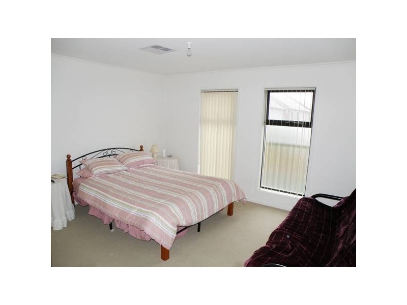 27A The Strand, Mawson Lakes SA 5095