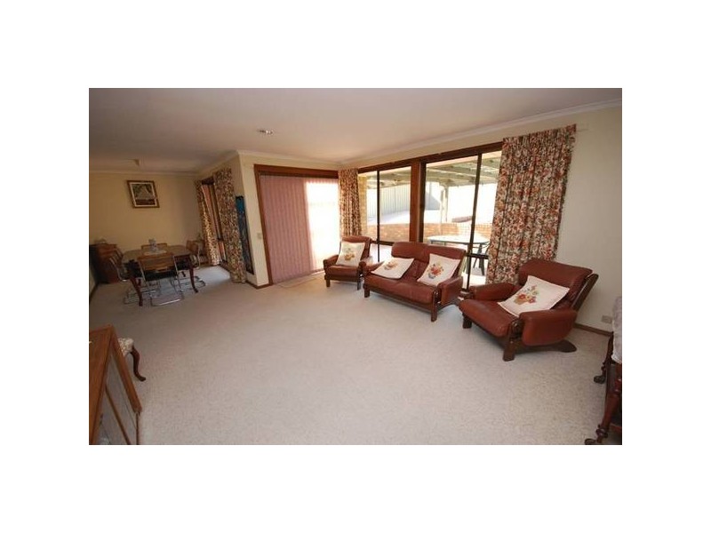 69 McEwin Avenue, Redwood Park SA 5097