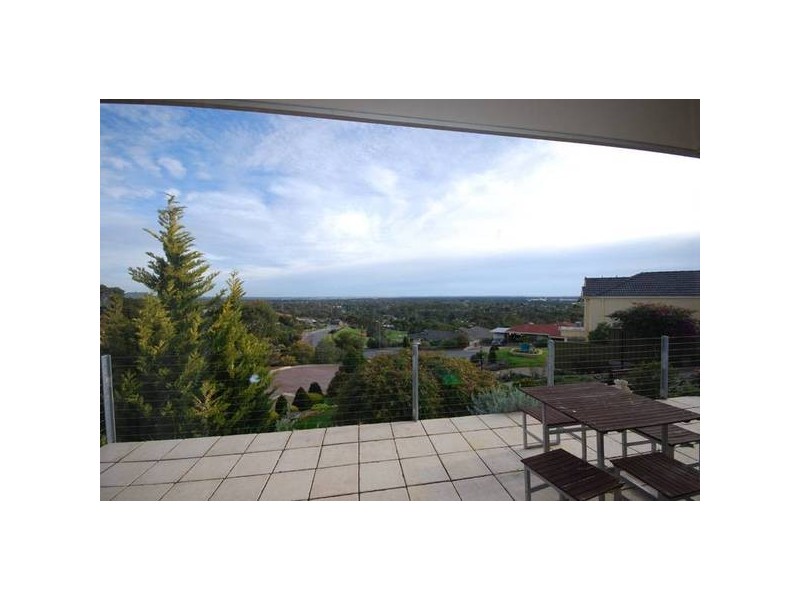 9 Grandview Drive, Hillbank SA 5112