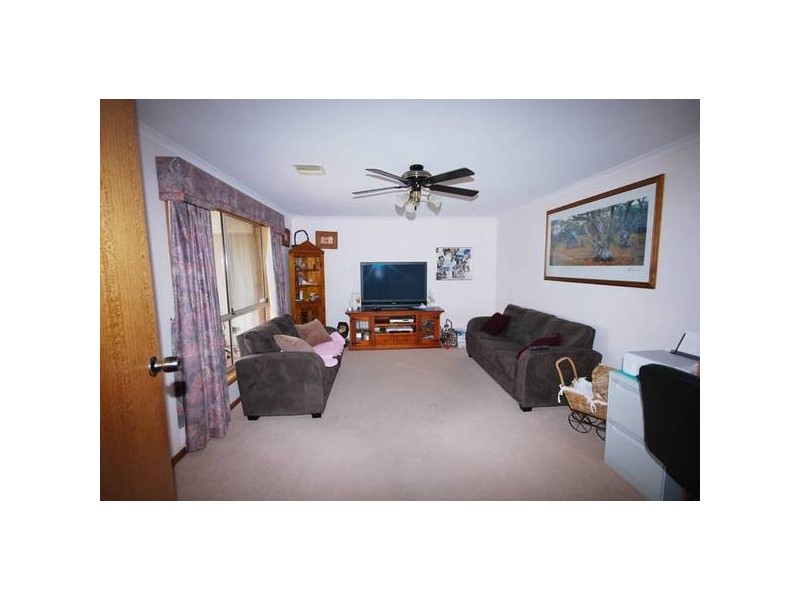 9 Grandview Drive, Hillbank SA 5112