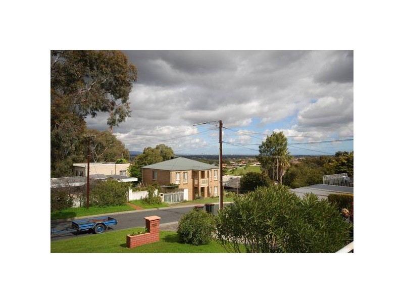 8 Vida Street, Redwood Park SA 5097