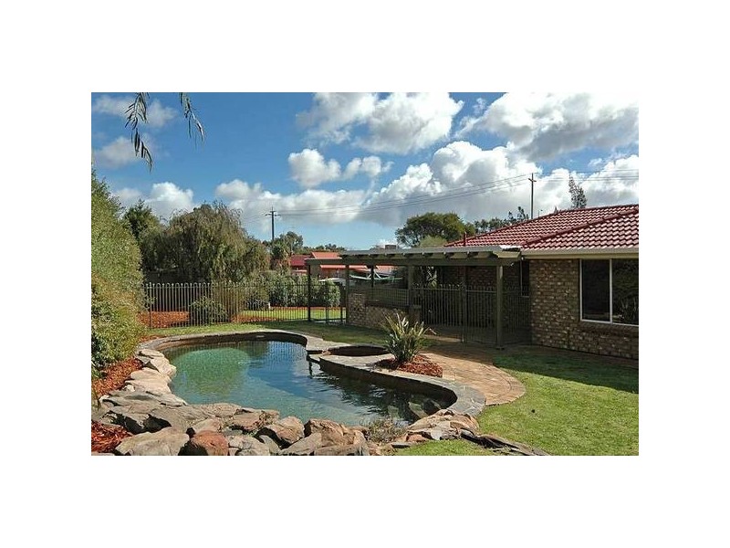 5 Palmyra Street, Modbury Heights SA 5092