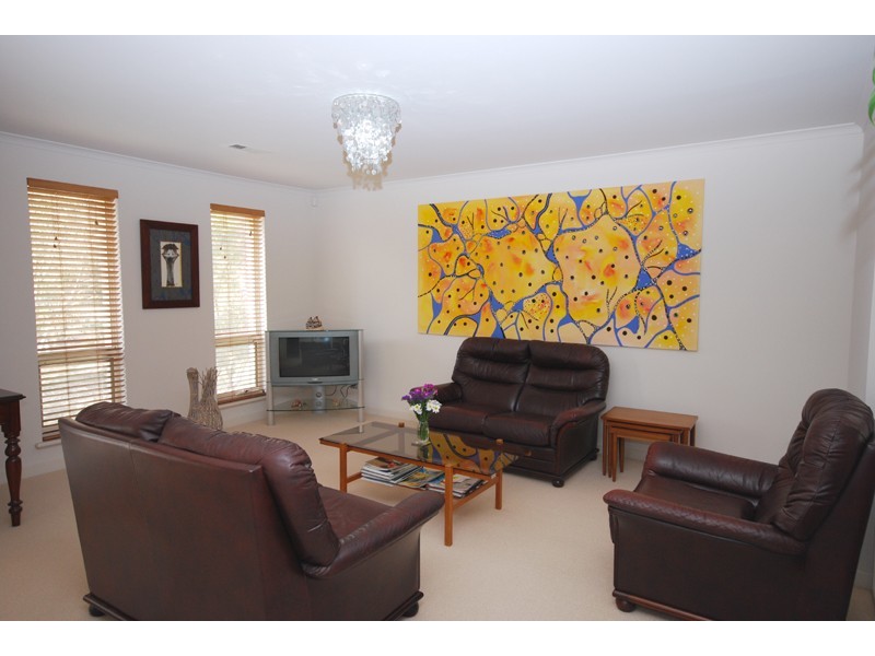 6 Dowton Place, Greenwith SA 5125