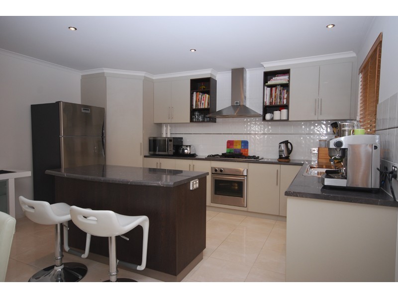 6 Dowton Place, Greenwith SA 5125