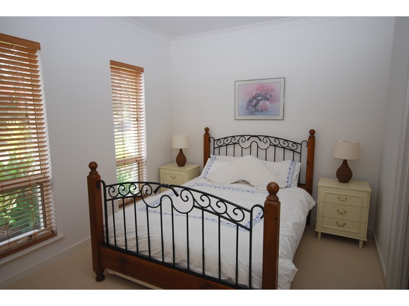 6 Dowton Place, Greenwith SA 5125