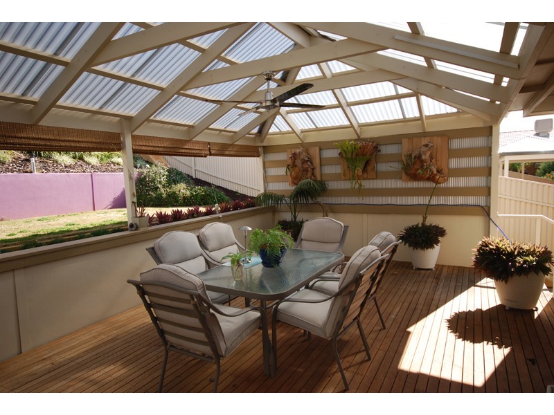 6 Dowton Place, Greenwith SA 5125