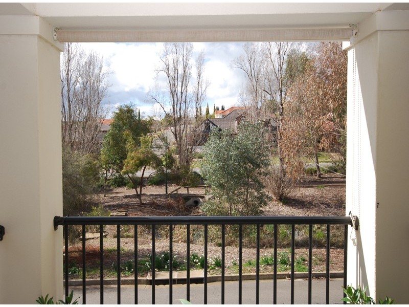 6 Dowton Place, Greenwith SA 5125