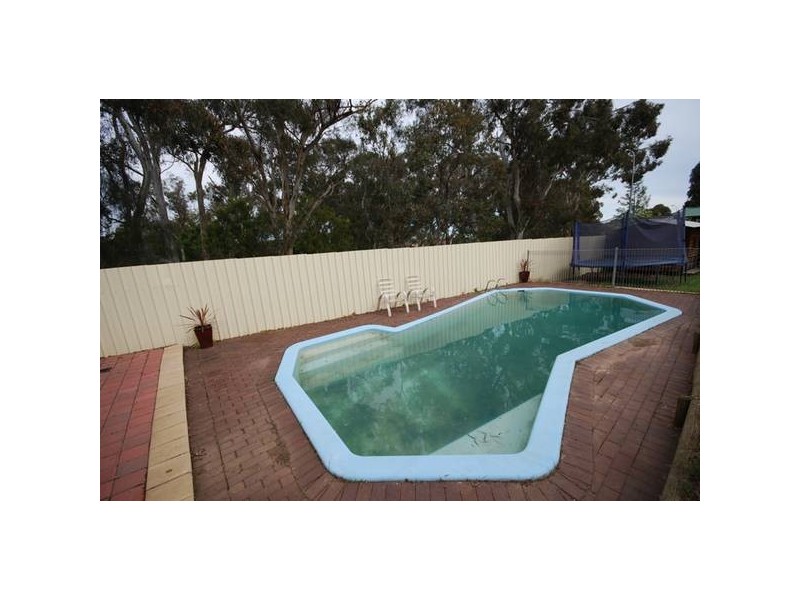 15 Abercrombie Crescent, St Agnes SA 5097