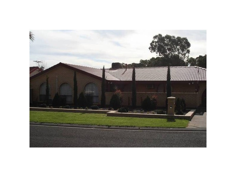 16 Gruen Court, St Agnes SA 5097