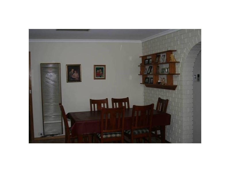 16 Gruen Court, St Agnes SA 5097