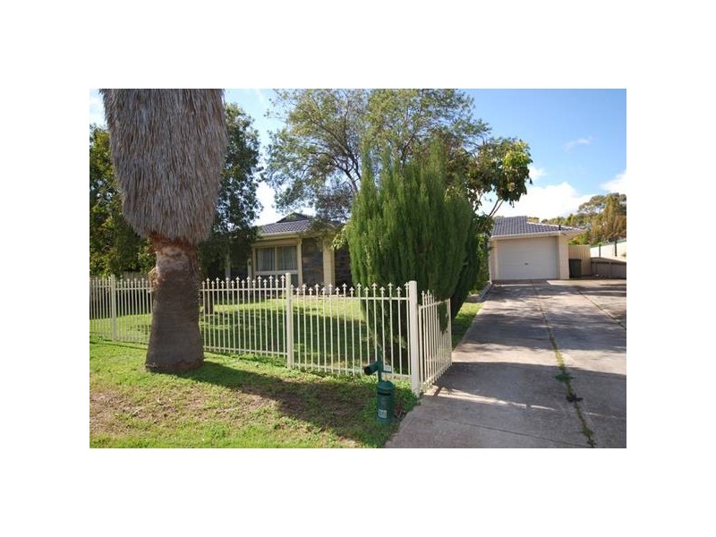 19 Kingsford Smith Street, Modbury Heights SA 5092