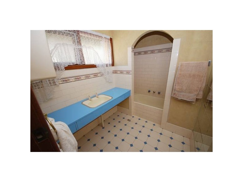 13 Lugarno Street, Redwood Park SA 5097