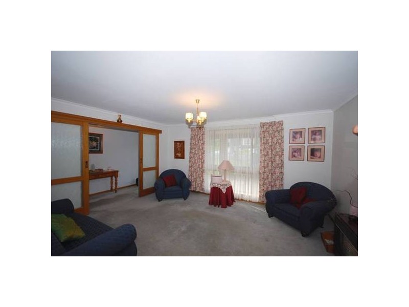 9 Lugarno Street, Redwood Park SA 5097