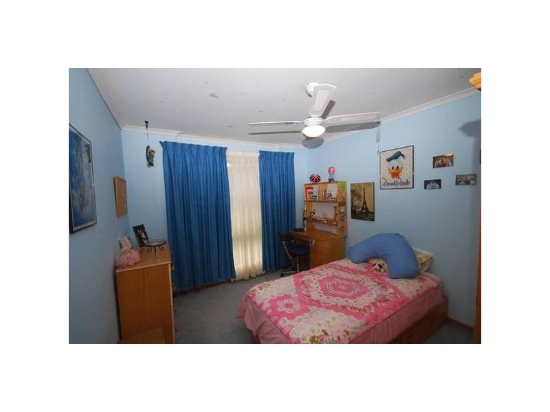 9 Lugarno Street, Redwood Park SA 5097