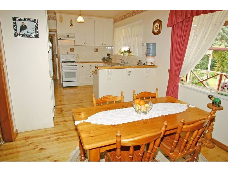 10 Ascham Road, Hope Valley SA 5090