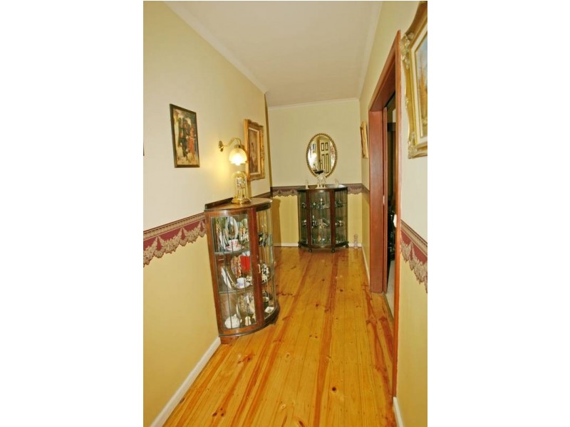 10 Ascham Road, Hope Valley SA 5090