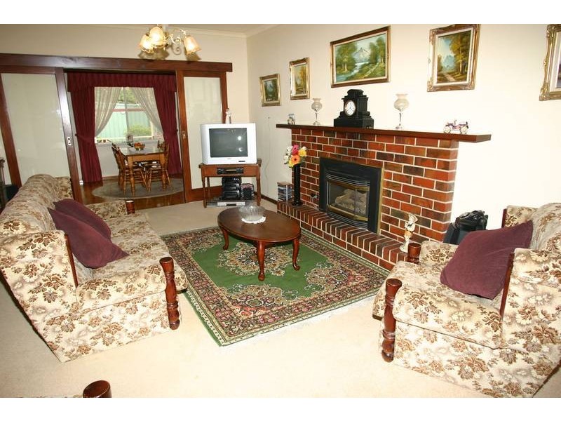 10 Ascham Road, Hope Valley SA 5090